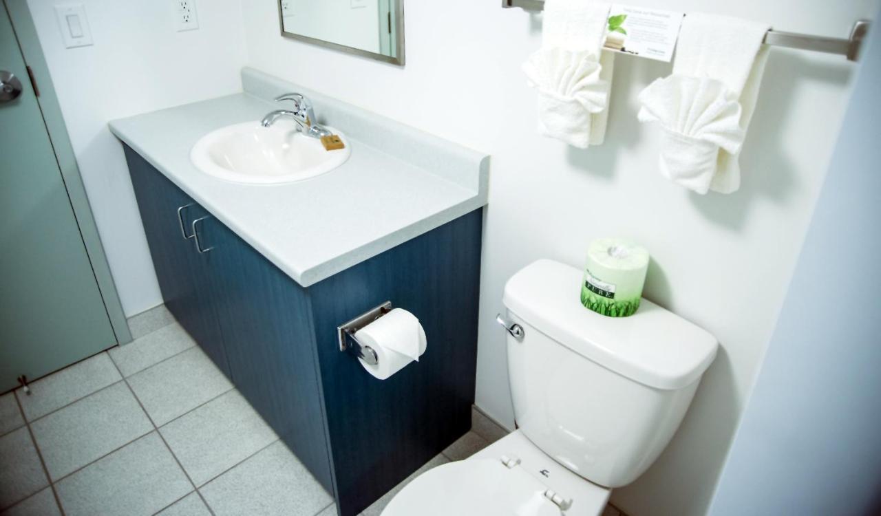 Lakehead University Residence And Conference Centre Orillia Ngoại thất bức ảnh